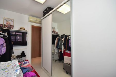 Apartamento à venda com 140m², 2 quartos e 2 vagasQuarto