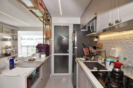 Apartamento à venda com 140m², 2 quartos e 2 vagasCozinha