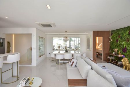 Apartamento à venda com 140m², 2 quartos e 2 vagasCobertura - Sala