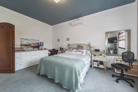 Casa à venda com 350m², 3 quartos e 4 vagas Casa à venda com 350m², 3 quartos e 4 vagasSuíte 2