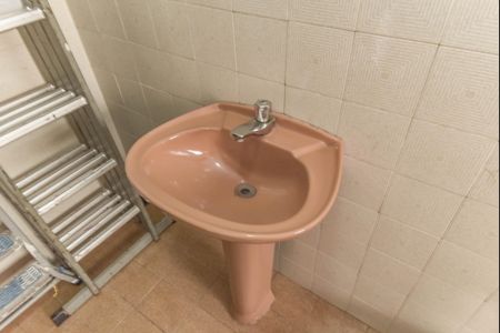 Casa à venda com 350m², 3 quartos e 4 vagas Casa à venda com 350m², 3 quartos e 4 vagasBanheiro da Area Gourmet