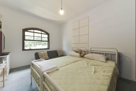 Casa à venda com 350m², 3 quartos e 4 vagas Casa à venda com 350m², 3 quartos e 4 vagasSuíte 1