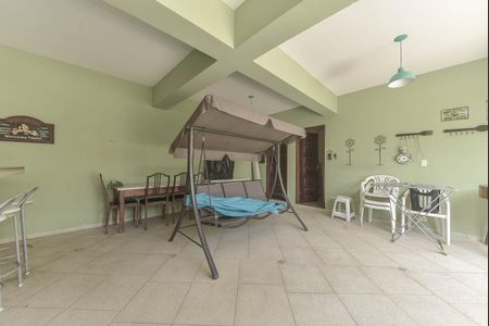 Casa à venda com 350m², 3 quartos e 4 vagas Casa à venda com 350m², 3 quartos e 4 vagasÁrea Gourmet