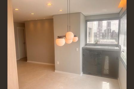 Apartamento à venda com 69m², 2 quartos e 1 vagaFoto 04