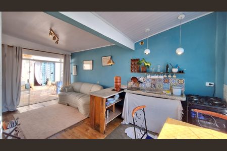 Casa à venda com 417m², 5 quartos e 2 vagasSala/Cozinha