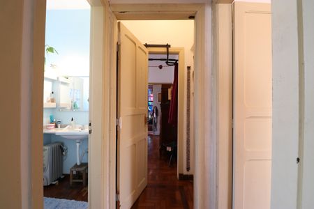 Casa à venda com 417m², 5 quartos e 2 vagasCorredor