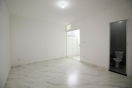 Casa de condomínio para alugar com 100m², 3 quartos e 1 vagaSuíte