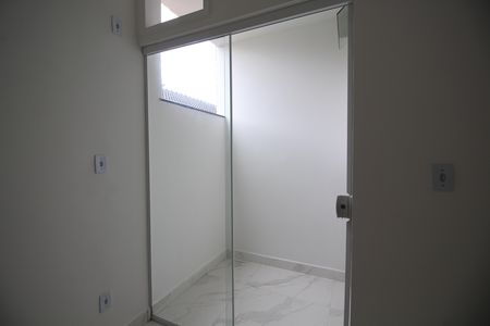 Casa de condomínio para alugar com 100m², 3 quartos e 1 vagaBanheiro da Suíte