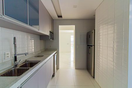 Apartamento à venda com 283m², 2 quartos e 2 vagas Apartamento à venda com 283m², 2 quartos e 2 vagasCozinha