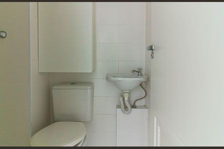 Apartamento à venda com 283m², 2 quartos e 2 vagas Apartamento à venda com 283m², 2 quartos e 2 vagasBanheiro de Serviço