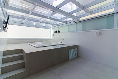 Apartamento à venda com 283m², 2 quartos e 2 vagas Apartamento à venda com 283m², 2 quartos e 2 vagasÁrea de lazer