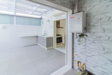 Apartamento à venda com 283m², 2 quartos e 2 vagas Apartamento à venda com 283m², 2 quartos e 2 vagasÁrea de Serviço