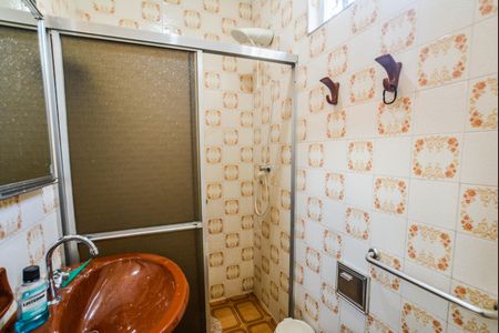 Casa à venda com 107m², 2 quartos e 1 vaga Casa à venda com 107m², 2 quartos e 1 vagaBanheiro da Suíte