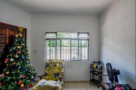 Casa à venda com 107m², 2 quartos e 1 vaga Casa à venda com 107m², 2 quartos e 1 vagaSala