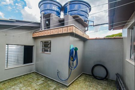 Casa à venda com 107m², 2 quartos e 1 vaga Casa à venda com 107m², 2 quartos e 1 vagaÁrea de Serviço