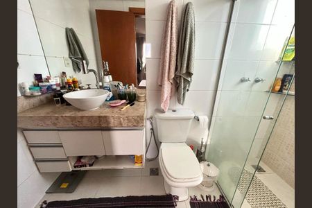 Apartamento à venda com 160m², 4 quartos e 2 vagas