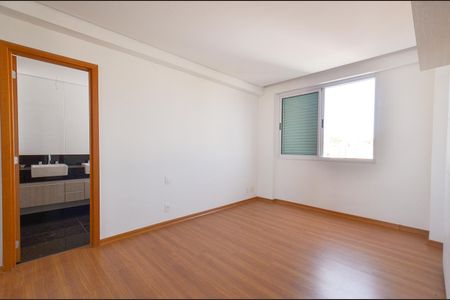 Apartamento à venda com 150m², 4 quartos e 4 vagasSuite 4