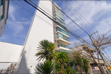 Apartamento à venda com 150m², 4 quartos e 4 vagasFachada