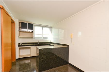 Apartamento à venda com 150m², 4 quartos e 4 vagasCozinha
