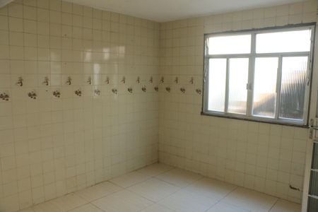 Casa para alugar com 80m², 2 quartos e 2 vagasCozinha