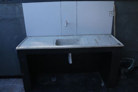 Casa para alugar com 80m², 2 quartos e 2 vagasÁrea Externa