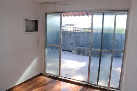Casa para alugar com 80m², 2 quartos e 2 vagasQuarto 2