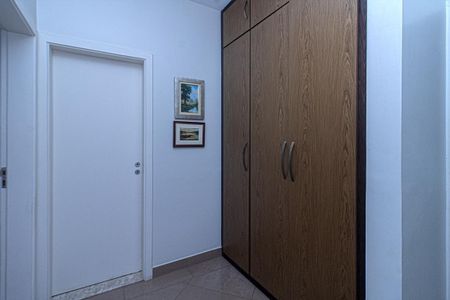 Apartamento à venda com 150m², 3 quartos e 3 vagasHall