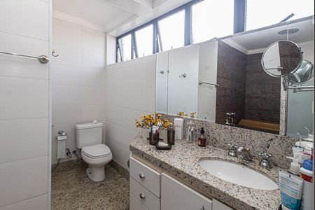 Apartamento à venda com 150m², 3 quartos e 3 vagasBanheiro da Suíte