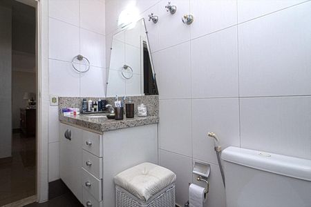 Apartamento à venda com 150m², 3 quartos e 3 vagasBanheiro