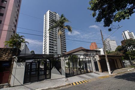 Apartamento à venda com 150m², 3 quartos e 3 vagasFachada