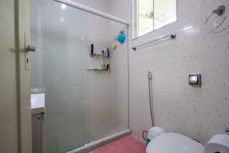 Apartamento à venda com 59m², 2 quartos e 1 vaga Apartamento à venda com 59m², 2 quartos e 1 vagaBanheiro