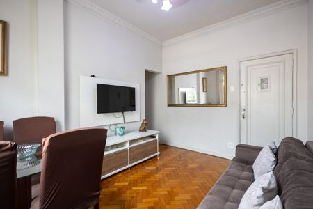 Apartamento à venda com 59m², 2 quartos e 1 vaga Apartamento à venda com 59m², 2 quartos e 1 vagaSala