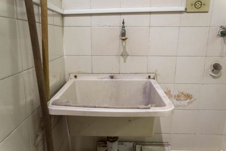 Apartamento à venda com 74m², 2 quartos e 1 vaga Apartamento à venda com 74m², 2 quartos e 1 vagaÁrea de Serviço