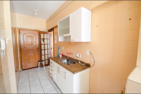 Apartamento à venda com 106m², 3 quartos e 2 vagasCozinha