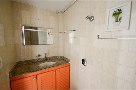 Apartamento à venda com 106m², 3 quartos e 2 vagasBanheiro 2