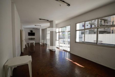 Apartamento à venda com 106m², 3 quartos e 2 vagasÁrea comum - Salão de festas