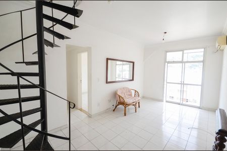 Apartamento à venda com 106m², 3 quartos e 2 vagasSala