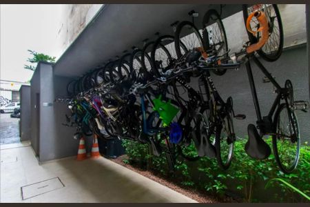 Apartamento para alugar com 28m², 1 quarto e sem vaga Apartamento para alugar com 28m², 1 quarto e sem vagaÁrea comum - Bicicletário