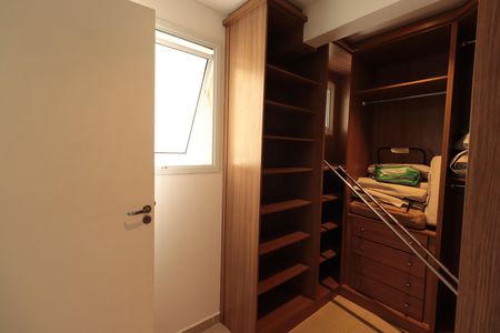 Apartamento à venda com 173m², 3 quartos e 3 vagasCloset da suíte 1
