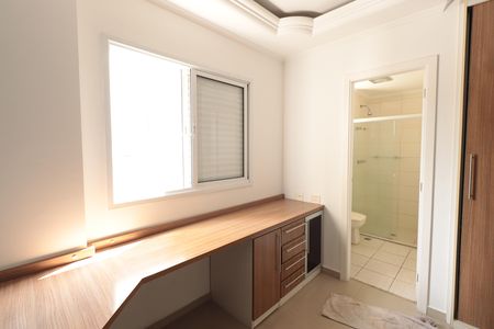 Apartamento à venda com 173m², 3 quartos e 3 vagasQuarto 3 - Suíte