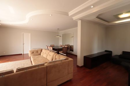 Apartamento à venda com 173m², 3 quartos e 3 vagasv
