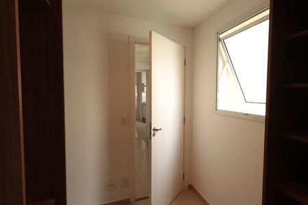 Apartamento à venda com 173m², 3 quartos e 3 vagasCloset da suíte 1