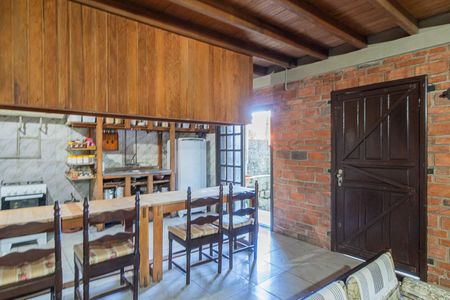 Casa à venda com 390m², 4 quartos e 3 vagas Casa à venda com 390m², 4 quartos e 3 vagasCozinha