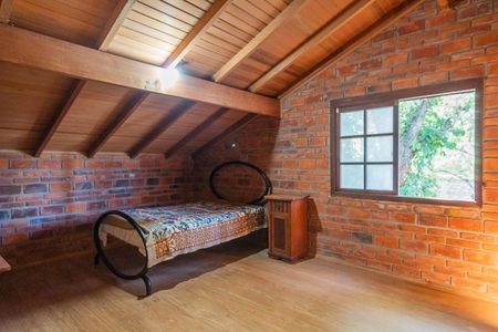Casa à venda com 390m², 4 quartos e 3 vagas Casa à venda com 390m², 4 quartos e 3 vagasQuarto 2