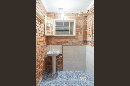 Casa à venda com 390m², 4 quartos e 3 vagas Casa à venda com 390m², 4 quartos e 3 vagasBanheiro Social 2