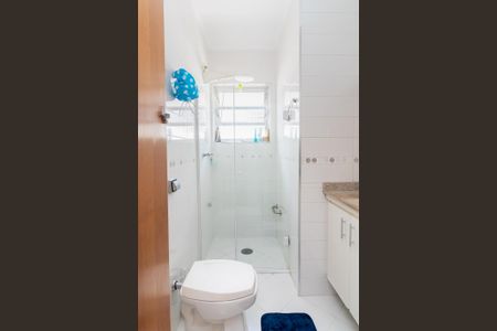 Casa à venda com 200m², 5 quartos e 2 vagasBanheiro da Suíte