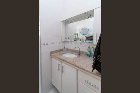 Casa à venda com 200m², 5 quartos e 2 vagasBanheiro da Suíte