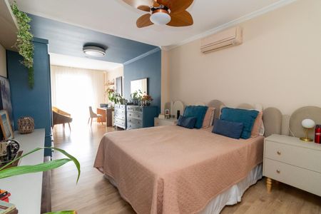 Casa à venda com 200m², 5 quartos e 2 vagasSuíte