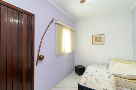 Casa à venda com 200m², 5 quartos e 2 vagasQuarto 3 