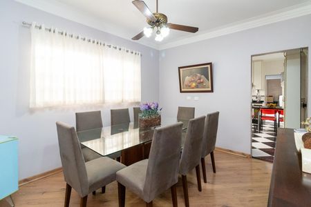 Casa à venda com 200m², 5 quartos e 2 vagasSala de Jantar